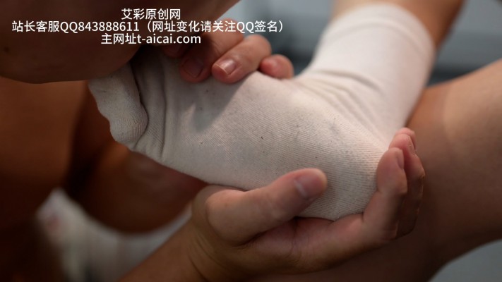 图片[4]_女神穿了一周的超重口臭棉袜羞辱除臭，脚耳光，发黄棉袜加臭汗脚深喉_绳缚吧