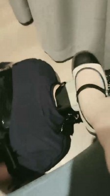 图片[2]_【樊樊】强制闻鞋/皮鞋踩脚垫_绳缚吧