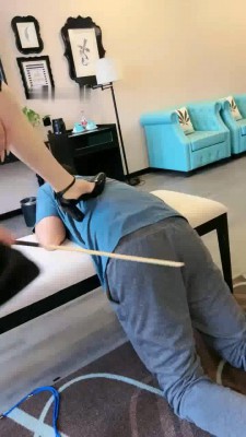 图片[4]_【苏御大大】惩罚口嗨狗-各种鞭子捆绑束缚sp-跺/耳光舔鞋底_绳缚吧