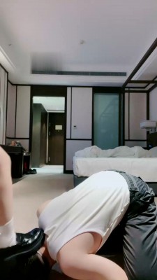 图片[2]_【川野尤娜】皮鞋白袜提档300下_绳缚吧