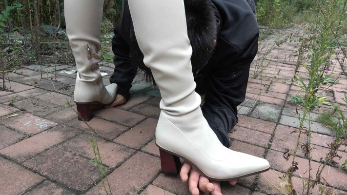 图片[19]_【彼岸花】女上司辞退男员工，男员工惨成为靴下奴_绳缚吧