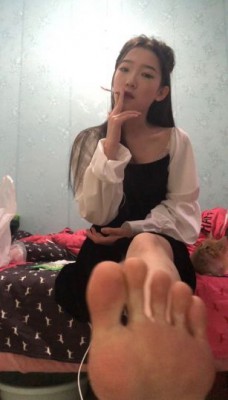 图片[10]_18岁初三绝美女学生s美脚第一视角粗口羞辱_绳缚吧
