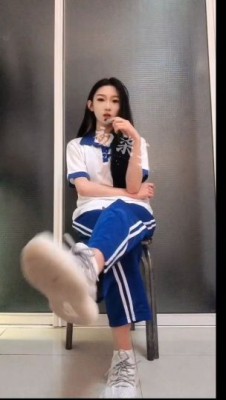 图片[8]_【LAPAPA】初柒绝美学生S不良学生妹校服pov语言羞辱_绳缚吧