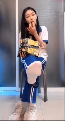 图片[13]_【LAPAPA】初柒绝美学生S不良学生妹校服pov语言羞辱_绳缚吧