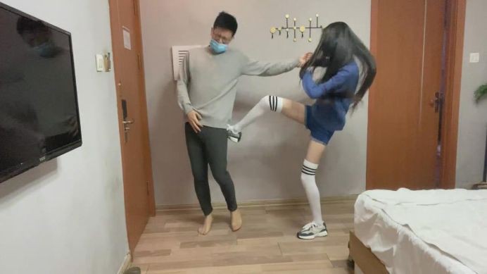 图片[10]_诗曼 活力美女房主超狠踢裆小男生_绳缚吧