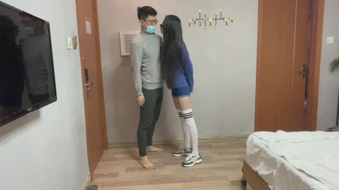 图片[12]_诗曼 活力美女房主超狠踢裆小男生_绳缚吧