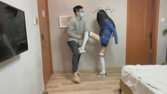 图片[17]_诗曼 活力美女房主超狠踢裆小男生_绳缚吧