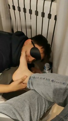 图片[3]_【小琪】素人学生主首调-运动鞋棉袜高跟裸足舔【完整版】_绳缚吧