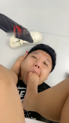 图片[10]_【伊诺】白鞋白袜气味羞辱/踩踏/臀部诱惑_绳缚吧