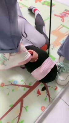 图片[7]_【蜜糖情侣】绿帽家奴圈养犬化_绳缚吧