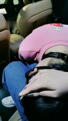 图片[4]_【小羊】户外车内开发闺蜜做狗_绳缚吧