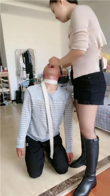 图片[14]_【嘉文】长靴重度踢踹/人体烟灰缸/耳光_绳缚吧