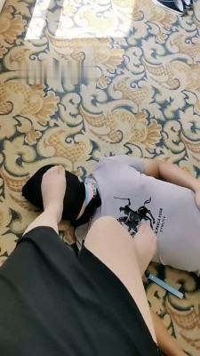 图片[10]_【多多】高跟踩狗爪/踩狗脸/鞭打_绳缚吧