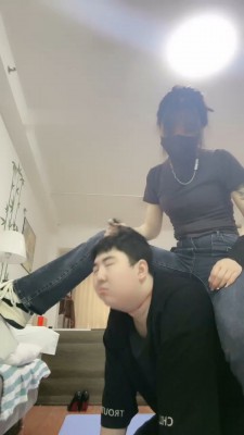 图片[3]_【不期而遇】胶皮头套闻袜香/胶带勒脖/吃呕吐物_绳缚吧