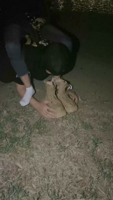 图片[7]_【尤黎】原味鞋袜户外公开处刑大学生_绳缚吧
