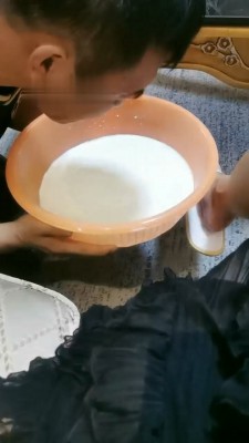 图片[2]_【琴魔】伺候主人沐足-喝洗脚水-鞭打_绳缚吧