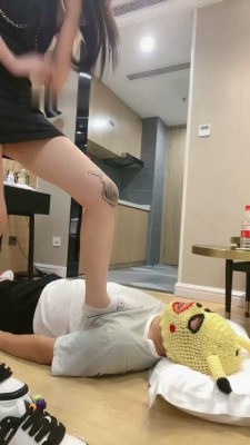 图片[7]_【陈甜女帝】重度连环提档/船袜脚踩踏_绳缚吧
