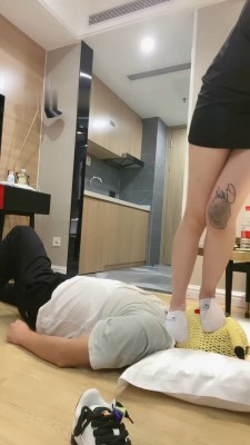 图片[10]_【陈甜女帝】重度连环提档/船袜脚踩踏_绳缚吧