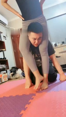 图片[8]_【小劳拉】瑜伽女神腿绞窒息专场_绳缚吧