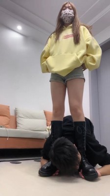 图片[3]_【樱子大人】御姐范靴子-转胯/踢踹/白袜气味辱/踩踏_绳缚吧