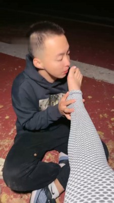 图片[7]_【三三】运动女神户外调-闻白袜/人肉座椅/舔脚趾/原味做口罩_绳缚吧