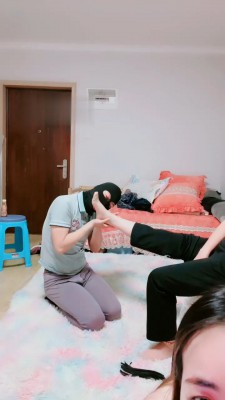 图片[7]_【紫陌】双S-重度鞭打/轮流踢踹/肉丝脚踩_绳缚吧