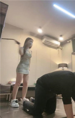 图片[18]_【伊楠】调-惩戒打手心/高跟踩踏/裸足插嘴踩脸_绳缚吧