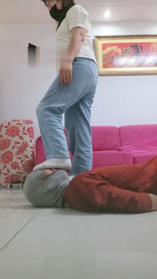图片[3]_【嗯哼】深喉窒息/拖鞋耳光/吃圣水泡饼干_绳缚吧