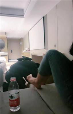 图片[4]_【绝美兔女王】跪舔裸足/转胯骑马/高跟踩踏_绳缚吧