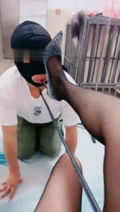 【木子大大】嘴叼高跟/掐乳/转胯/深喉黑丝恋足舔_绳缚吧