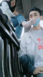 【可可黎黎子】户外-学生S-近距离恋足舔_绳缚吧