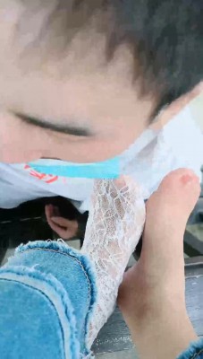 图片[5]_【可可黎黎子】户外-学生S-近距离恋足舔_绳缚吧