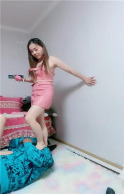 图片[14]_【艾琳】多S群调群虐-骑脖/踩踏/耳光/踢踹/洗脚/掐乳【三视角版】_绳缚吧