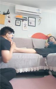 【咩祖】裸足恋足舔/jio喂食_绳缚吧