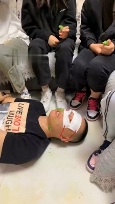 图片[4]_【精神小妹】4S学生主-运动鞋白袜/喂食呕吐_绳缚吧