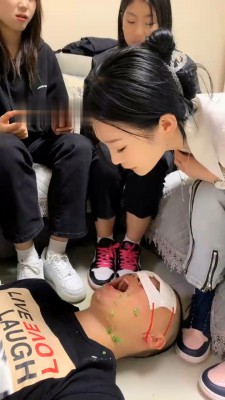 图片[5]_【精神小妹】4S学生主-运动鞋白袜/喂食呕吐_绳缚吧
