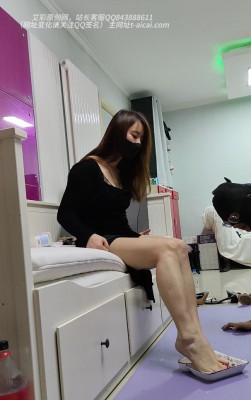 图片[8]_苒s女神长腿裸足喂食酸奶_绳缚吧