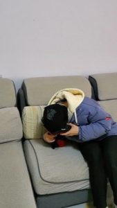 小婉大人 妹妹惩罚皮鞋踩踏甜鞋底踢裆_绳缚吧