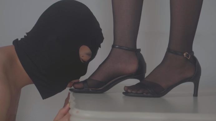 图片[2]_【贝琳】女同事和狗子的休闲游戏_绳缚吧