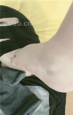 图片[9]_【樊樊】皮鞋及膝棉袜恋足舔/脚插嘴_绳缚吧