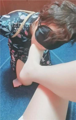 图片[6]_【柔色】捆绑强制贱奴舔脚_绳缚吧