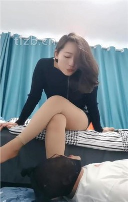 图片[3]_【冷御女王】脚深喉踩狗脸脚/喂口水【上】_绳缚吧