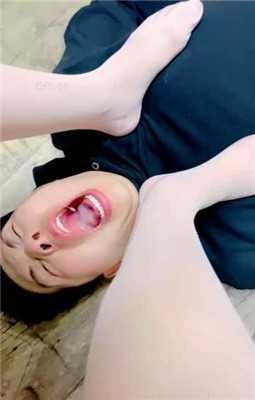 图片[14]_【白茶】白长靴白丝跪舔恋足调_绳缚吧