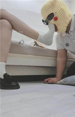 图片[3]_【小奶糖】镜前骑马辱/闻舔皮鞋白袜_绳缚吧