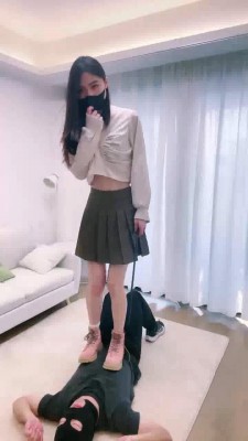 图片[8]_【无恙】长靴/帆布靴超狠踢裆-跳踩踩踏/耳光_绳缚吧
