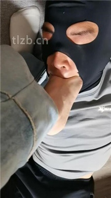 图片[12]_【优优】脏鞋虐废不听话的狗奴_绳缚吧
