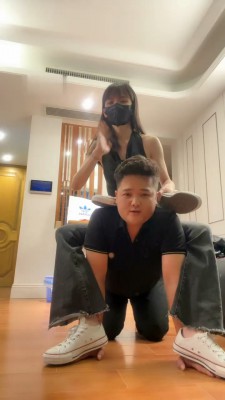 图片[3]_【美学】鞋底耳光/电棍虐打/转胯/全体重踩/白袜脚喂食_绳缚吧
