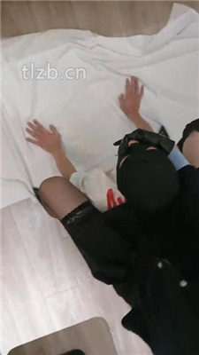 图片[15]_【米小唐】黑丝高跟踩恋足狗【下】_绳缚吧