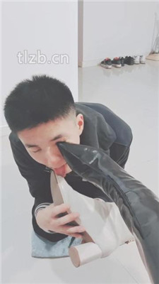 图片[7]_【美容院S】当脚垫/舔脏鞋/臭脚踩脸_绳缚吧