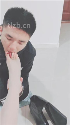 图片[13]_【美容院S】当脚垫/舔脏鞋/臭脚踩脸_绳缚吧